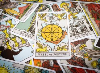 Ai auzit de tarot? Afla ce sunt consultatiile de tarot si cum poti participa la acestea!