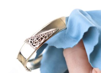 Sfaturi pentru curatarea bijuteriilor din aur si argint